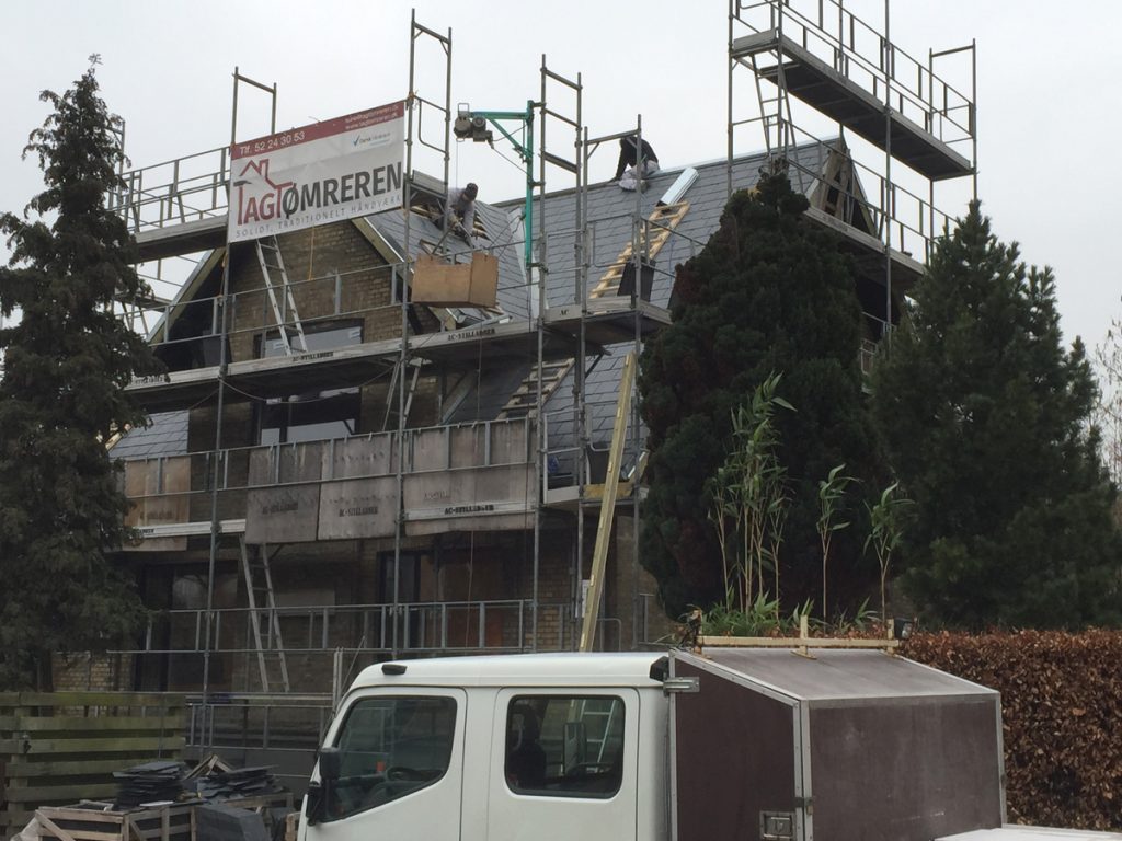 Nyt naturskifertag på Frederiksberg